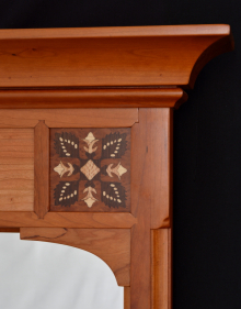 CHERRY MIRROR DETAIL